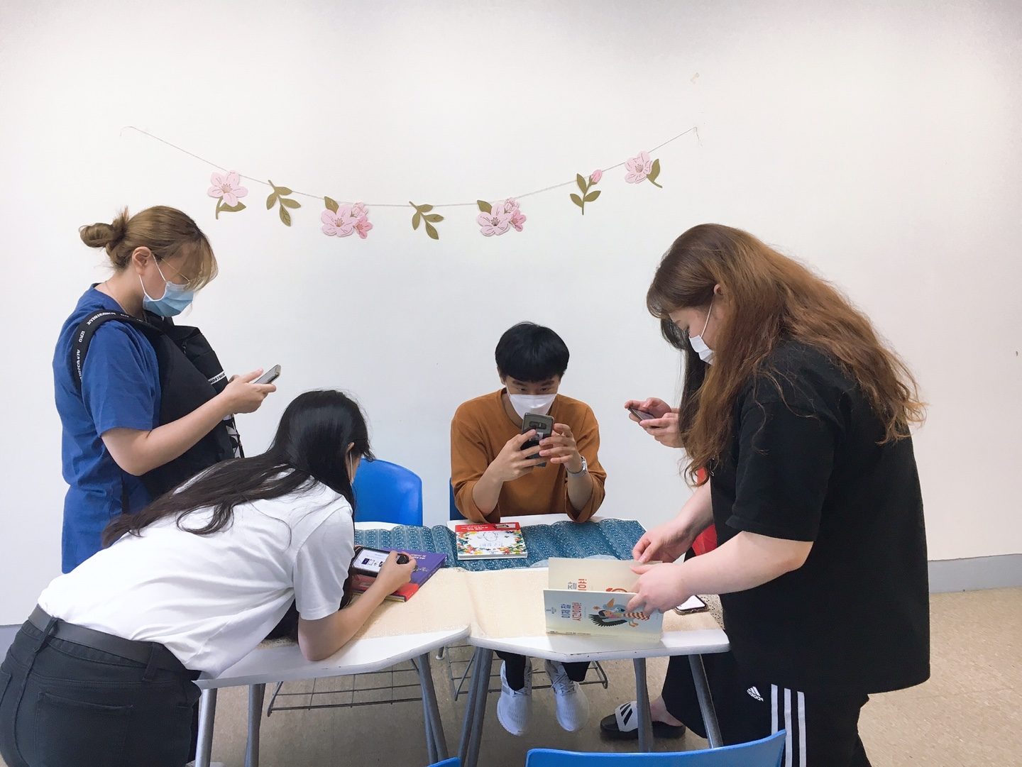 증강현실 동화 체험전2.jpg