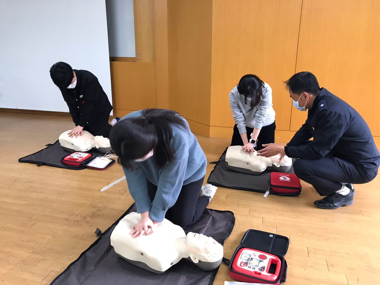 심폐소생술5.jpg