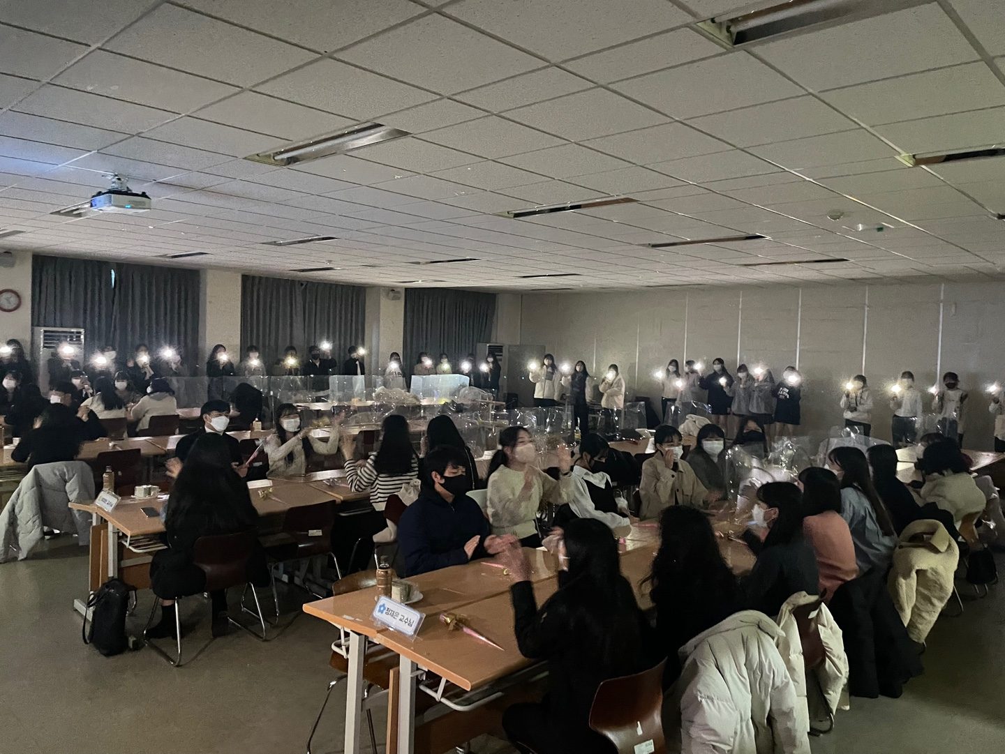 2022년 졸업생 환송희 1 (1).jpg